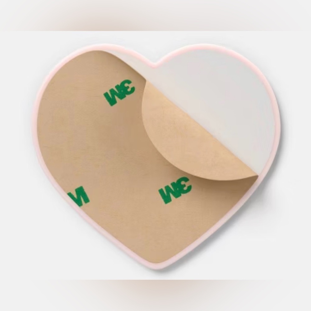 Suction Phone Mount - Heart Shape in Pink - Picture 2 of 5